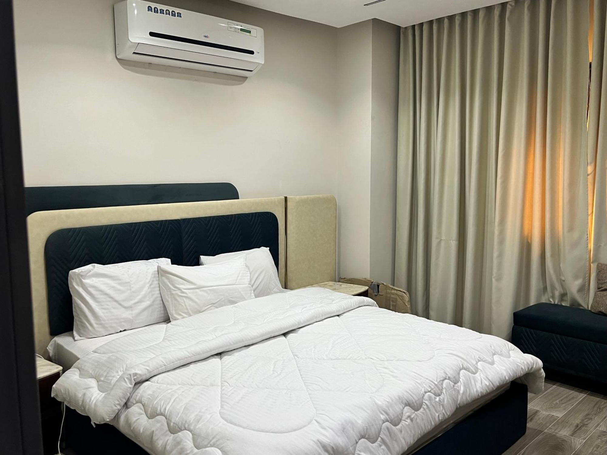 Apartment Alg 67 *